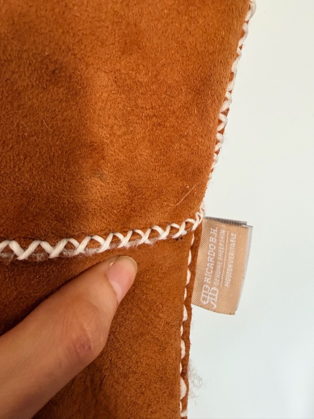 Ricardo B.H SheepSkin Gloves with Contrast Stitching - XS/S - Picture 3 of 6
